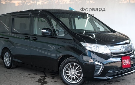 Honda Stepwgn IV, 2015 год, 2 000 000 рублей, 1 фотография