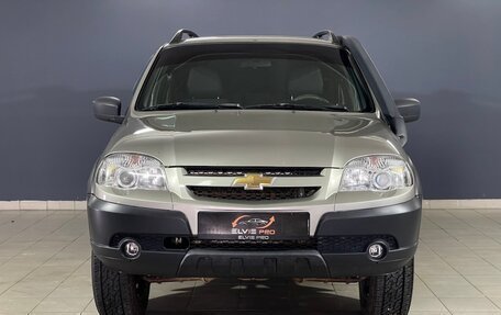 Chevrolet Niva I рестайлинг, 2018 год, 757 000 рублей, 2 фотография