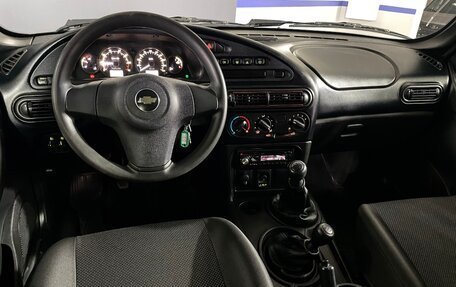 Chevrolet Niva I рестайлинг, 2018 год, 757 000 рублей, 10 фотография
