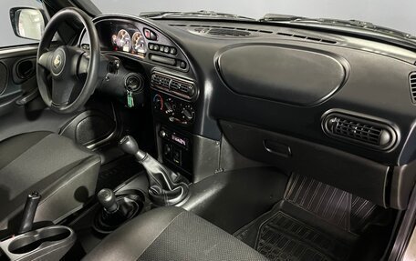 Chevrolet Niva I рестайлинг, 2018 год, 757 000 рублей, 11 фотография