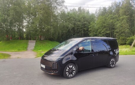 Hyundai Staria, 2022 год, 4 700 000 рублей, 7 фотография