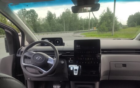 Hyundai Staria, 2022 год, 4 700 000 рублей, 15 фотография
