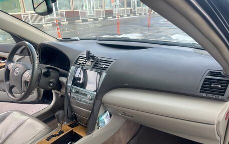 Toyota Camry, 2006 год, 849 999 рублей, 12 фотография