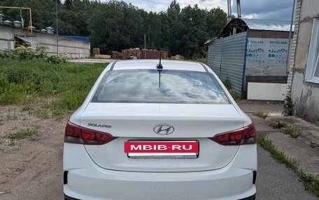 Hyundai Solaris II рестайлинг, 2021 год, 1 000 000 рублей, 2 фотография
