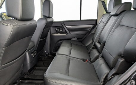 Mitsubishi Pajero IV, 2019 год, 3 150 000 рублей, 12 фотография