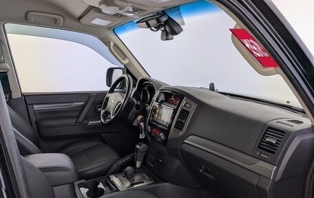 Mitsubishi Pajero IV, 2019 год, 3 150 000 рублей, 11 фотография