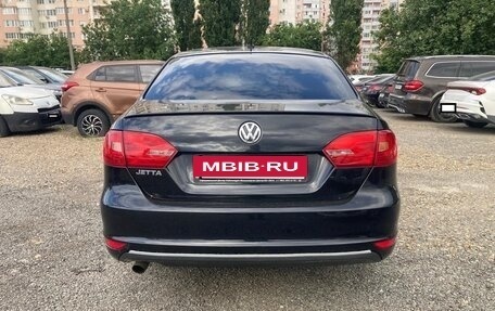 Volkswagen Jetta VI, 2013 год, 790 000 рублей, 2 фотография