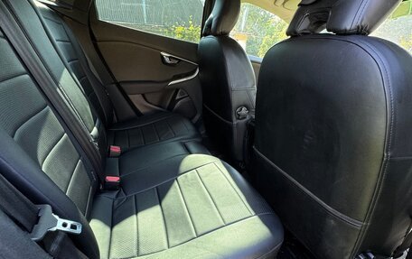 Volvo V40 Cross Country I, 2014 год, 1 450 000 рублей, 12 фотография