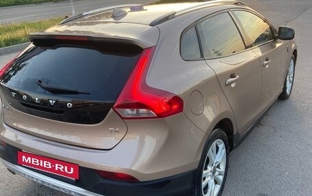 Volvo V40 Cross Country I, 2014 год, 1 450 000 рублей, 8 фотография