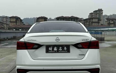 Nissan Altima VI (L34), 2021 год, 2 100 000 рублей, 6 фотография