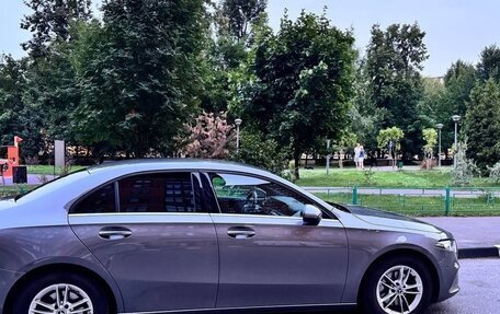 Mercedes-Benz A-Класс, 2019 год, 2 750 000 рублей, 6 фотография