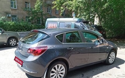 Opel Astra J, 2012 год, 860 000 рублей, 1 фотография