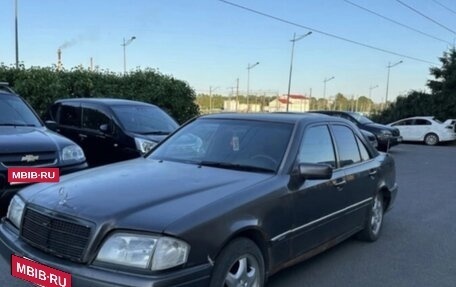 Mercedes-Benz C-Класс, 1994 год, 170 000 рублей, 2 фотография
