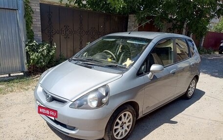 Honda Fit III, 2003 год, 430 000 рублей, 3 фотография