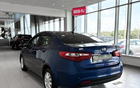 KIA Rio III рестайлинг, 2013 год, 811 000 рублей, 5 фотография