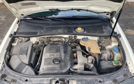 Audi A6, 1999 год, 420 000 рублей, 10 фотография