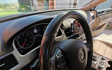 Volkswagen Touareg III, 2016 год, 3 700 000 рублей, 27 фотография