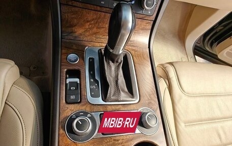 Volkswagen Touareg III, 2016 год, 3 700 000 рублей, 28 фотография