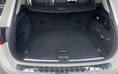 Volkswagen Touareg III, 2011 год, 1 950 000 рублей, 24 фотография