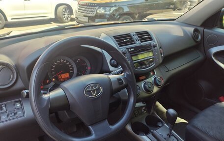 Toyota RAV4, 2011 год, 1 680 000 рублей, 8 фотография