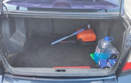 Hyundai Accent II, 2005 год, 350 000 рублей, 18 фотография