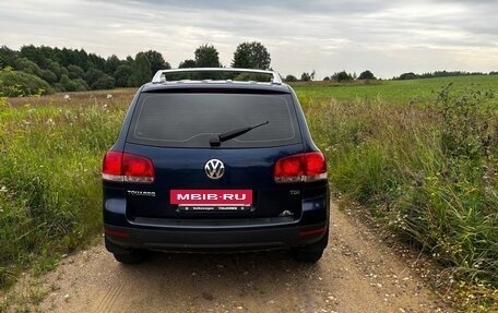 Volkswagen Touareg III, 2006 год, 800 000 рублей, 2 фотография