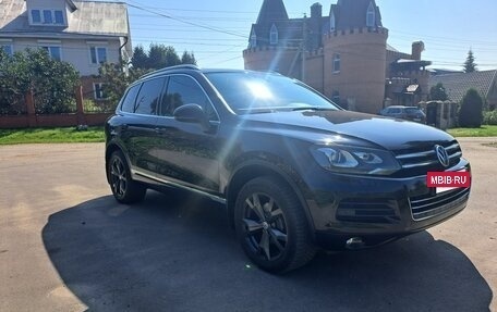Volkswagen Touareg III, 2012 год, 2 050 000 рублей, 3 фотография