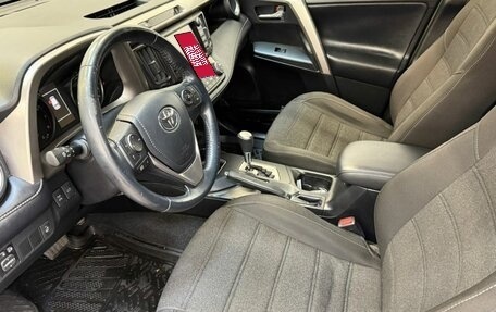 Toyota RAV4, 2017 год, 2 576 000 рублей, 16 фотография