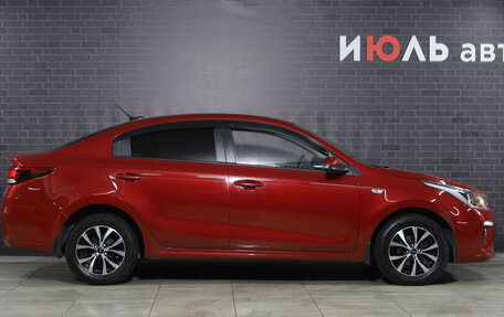 KIA Rio IV, 2018 год, 1 580 000 рублей, 5 фотография