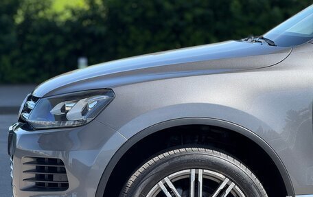 Volkswagen Touareg III, 2011 год, 1 990 000 рублей, 15 фотография