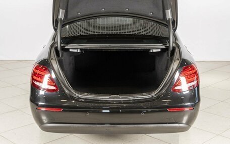 Mercedes-Benz E-Класс, 2018 год, 1 918 100 рублей, 10 фотография