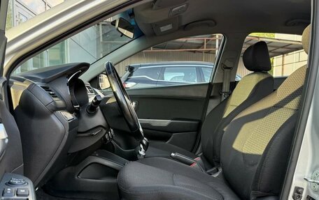 KIA Rio III рестайлинг, 2015 год, 995 000 рублей, 12 фотография