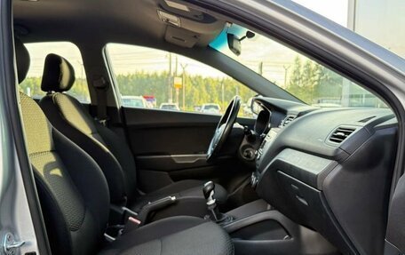 KIA Rio III рестайлинг, 2015 год, 995 000 рублей, 13 фотография