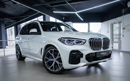 BMW X5, 2021 год, 8 790 000 рублей, 3 фотография