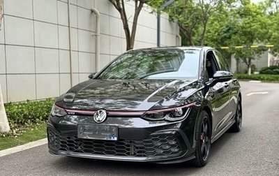 Volkswagen Golf GTI, 2022 год, 2 930 000 рублей, 1 фотография