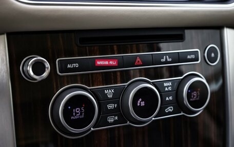Land Rover Range Rover IV рестайлинг, 2016 год, 5 650 000 рублей, 31 фотография