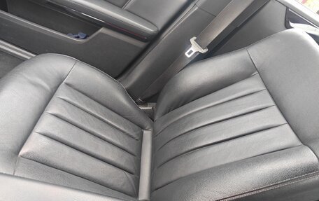 Mercedes-Benz E-Класс, 2013 год, 2 100 000 рублей, 9 фотография