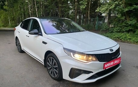 KIA Optima IV, 2019 год, 1 390 000 рублей, 3 фотография