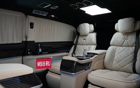 Mercedes-Benz V-Класс, 2025 год, 29 700 000 рублей, 33 фотография