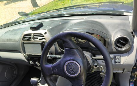 Toyota RAV4, 2002 год, 795 000 рублей, 4 фотография