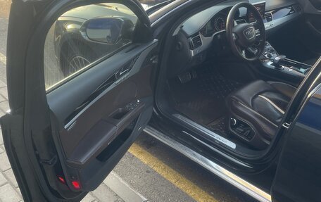 Audi A8, 2011 год, 2 250 000 рублей, 11 фотография