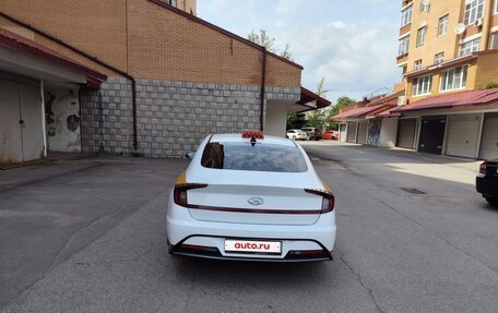 Hyundai Sonata VIII, 2021 год, 2 150 000 рублей, 4 фотография