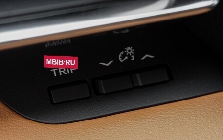 Toyota Highlander, 2024 год, 5 310 000 рублей, 24 фотография