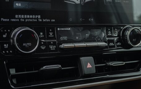Toyota Highlander, 2024 год, 5 310 000 рублей, 31 фотография