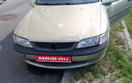 Opel Vectra B рестайлинг, 1996 год, 250 000 рублей, 1 фотография