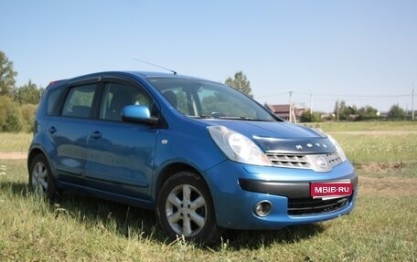 Nissan Note II рестайлинг, 2006 год, 700 000 рублей, 1 фотография