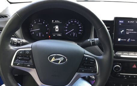 Hyundai Solaris II рестайлинг, 2021 год, 1 780 000 рублей, 7 фотография