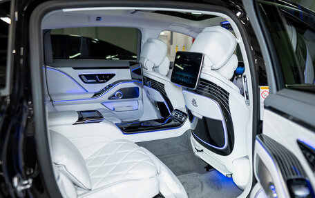 Mercedes-Benz Maybach S-Класс, 2025 год, 27 850 000 рублей, 25 фотография