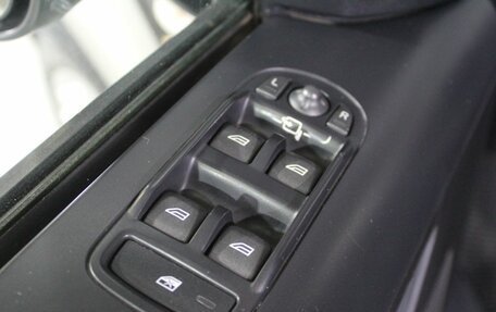 Land Rover Freelander II рестайлинг 2, 2011 год, 1 299 000 рублей, 19 фотография