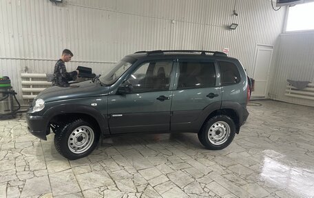 Chevrolet Niva I рестайлинг, 2013 год, 500 000 рублей, 3 фотография